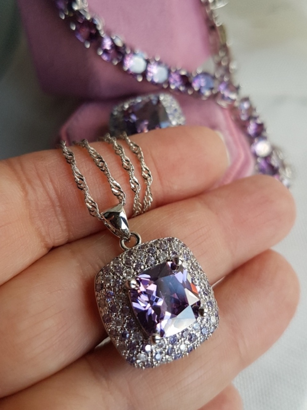 Swarovski Elements 925 Sterling Silver Princess-cut Purple Pendant Necklace NEW